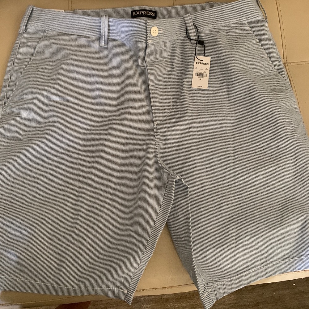 Pin strips shorts